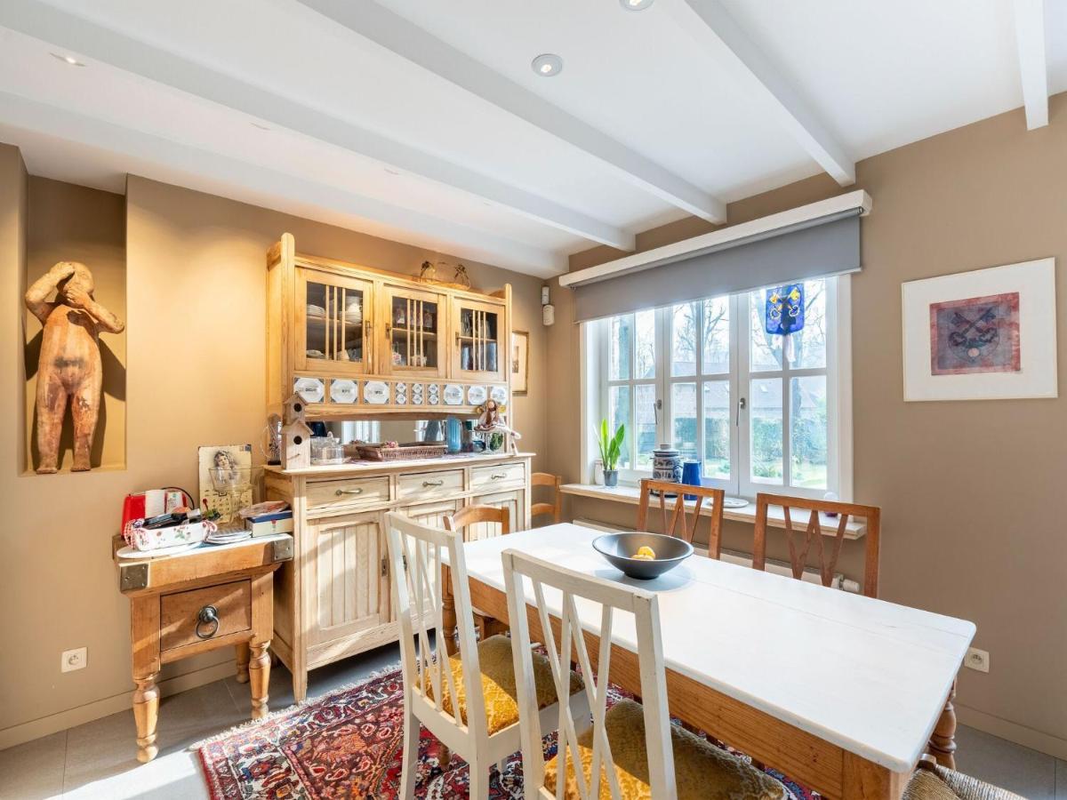 Apartment In Kruibeke At Wissekerke Castle エクステリア 写真